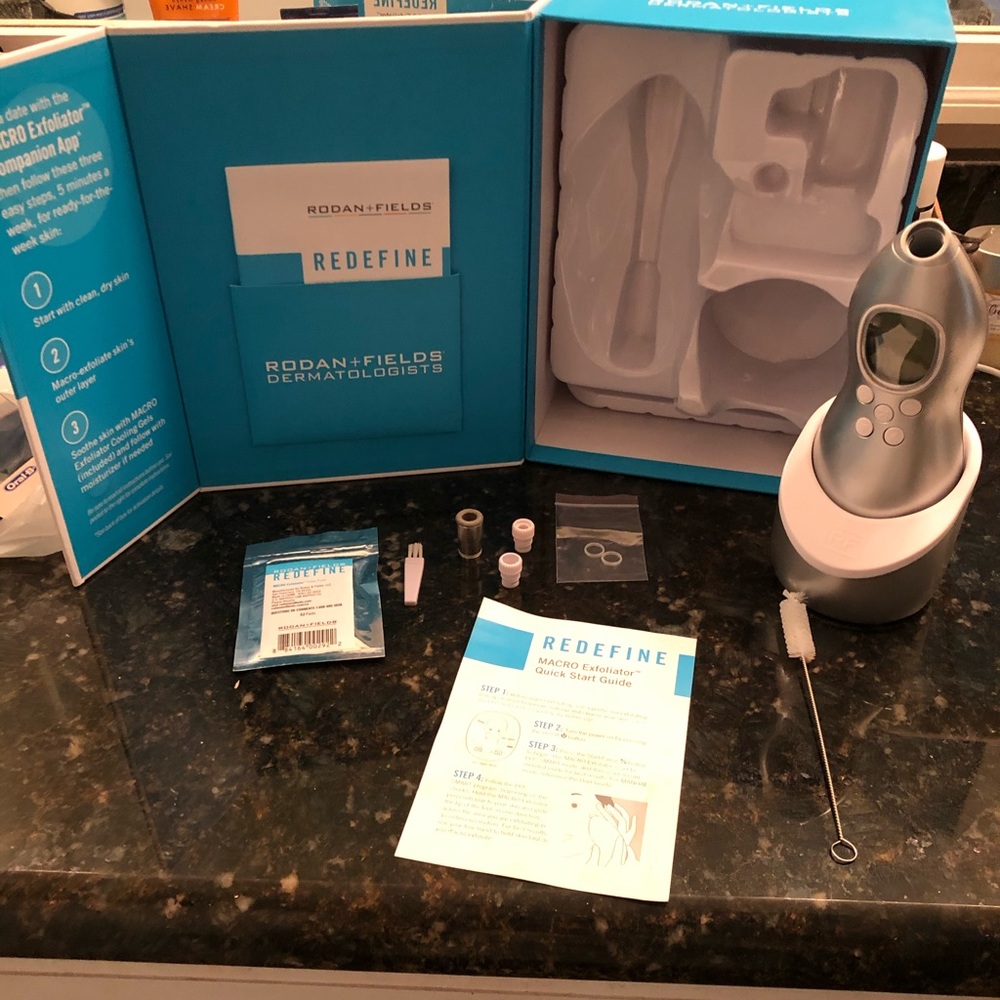 Rodan + Fields Macro exfoliator